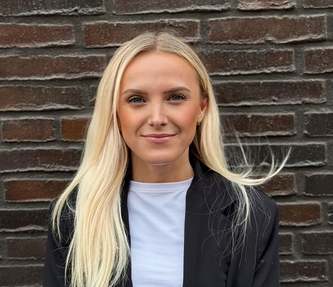 Mitarbeiter Irina Hill